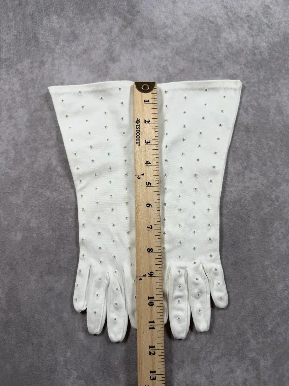 Viola Weinberger Vintage Women Opera Gloves Eyelet Ivory Size 7